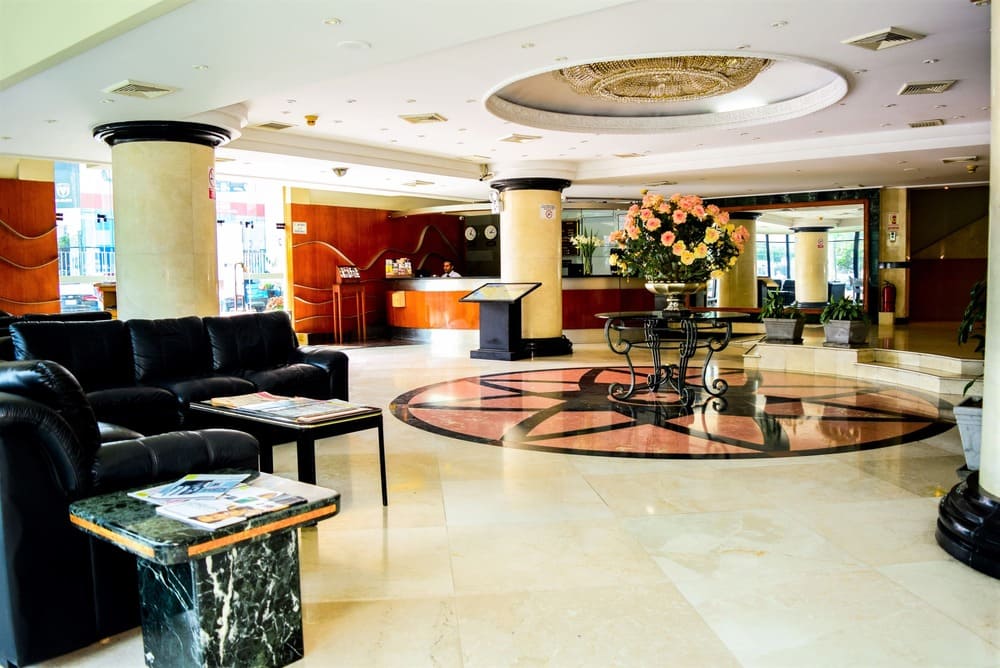 Lobby Hotel MiraMar
